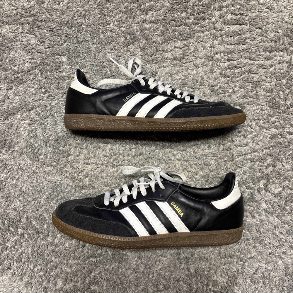 Adidas Samba OG ‘Black Gum’